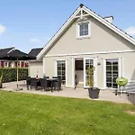 בית נופש Fy201-brenderup-fyn-strandgardsvej-223 *